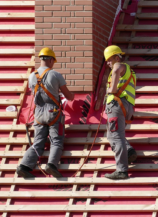 Contractors doing a complete new roof